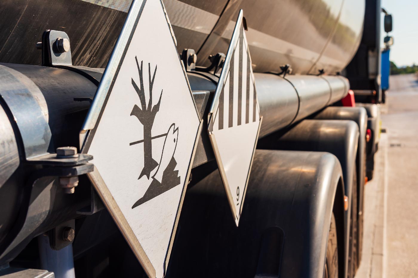 eCMR en el transporte de mercancías peligrosas_FIELDEAS